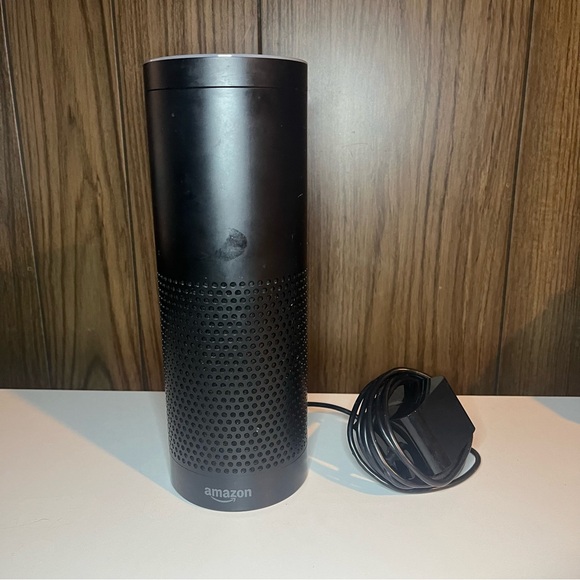 Amazon Echo Alexa 1st Generation Smart Home Speaker SK705DI W/ Black Power Cord - Picture 1 of 5